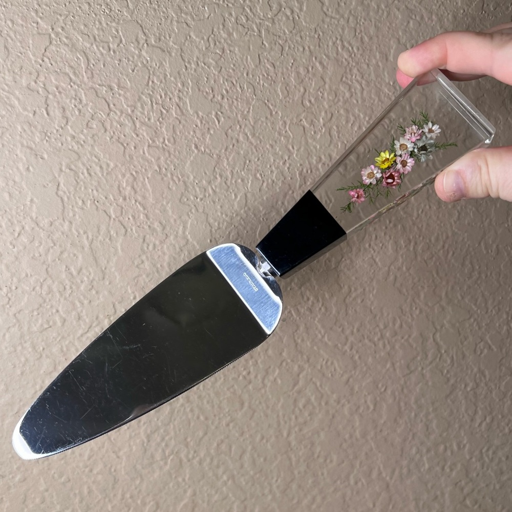 Vintage 1960s Lucite Floral Cake Server Mid Century Pastry Server By Clear Float